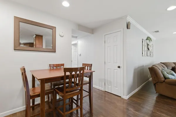 $299,900 | 1022 Fleda Avenue, Olivehurst, CA 95961