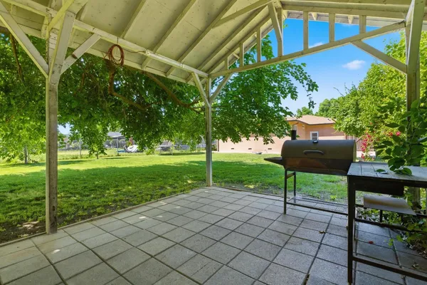 $299,900 | 1022 Fleda Avenue, Olivehurst, CA 95961