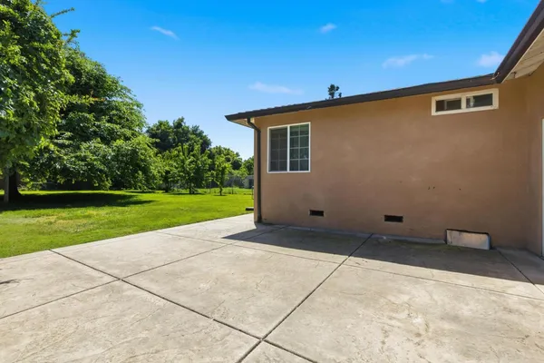 $299,900 | 1022 Fleda Avenue, Olivehurst, CA 95961