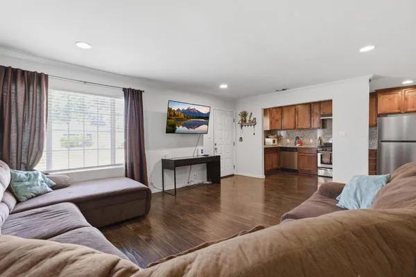 $299,900 | 1022 Fleda Avenue, Olivehurst, CA 95961