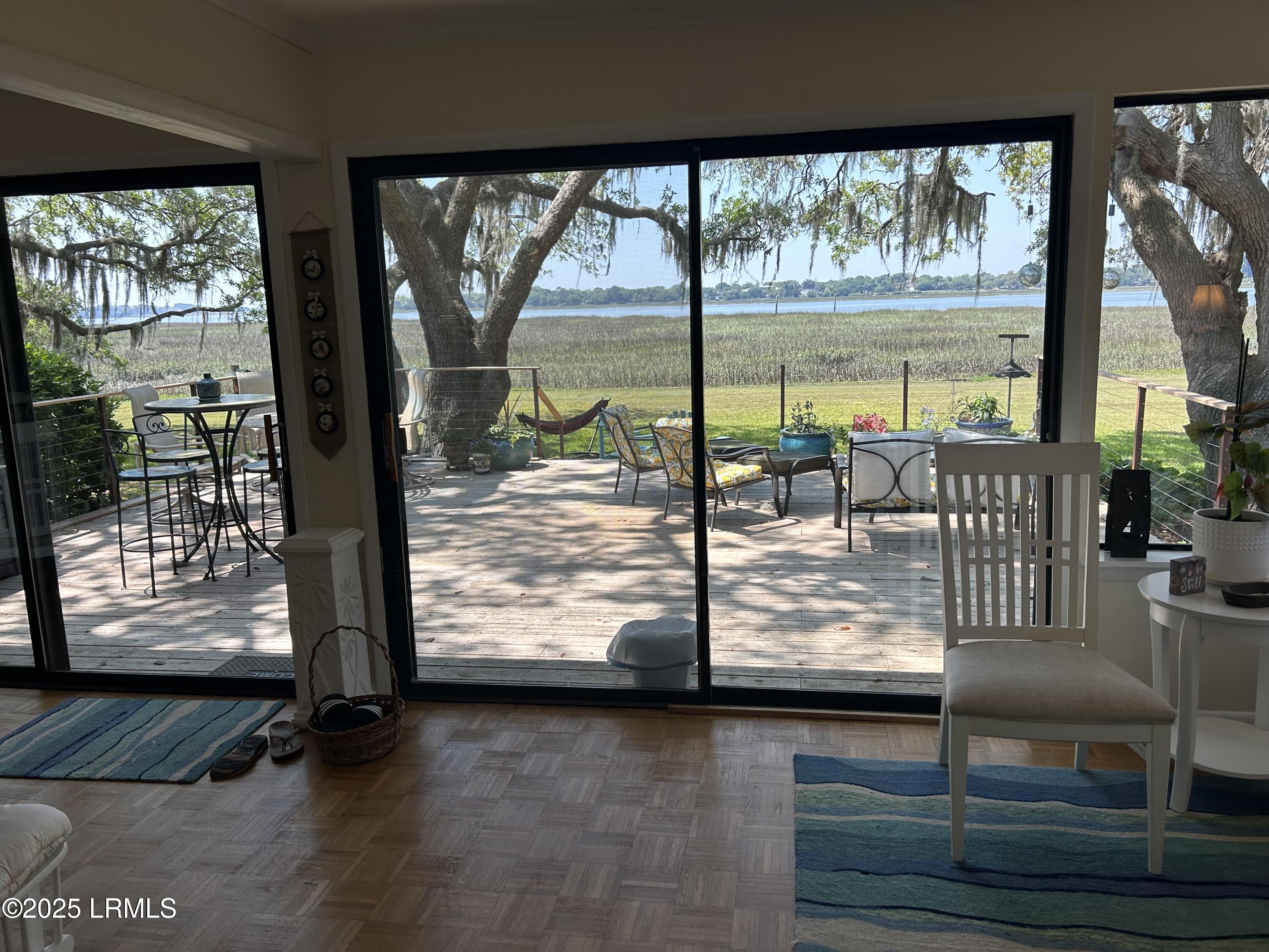 27 Colony Gardens Road, Unit B Beaufort, SC 29907 - Photo 35 of 40 Kathy Campbell - IMG_4243