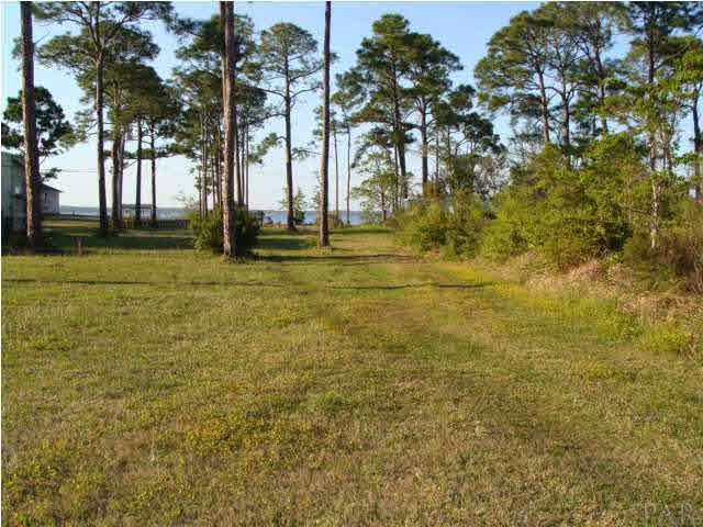 14910 Innerarity Point Road Pensacola, FL 32507 - Photo 13 of 15 FLORIDA ROOM VIEW
