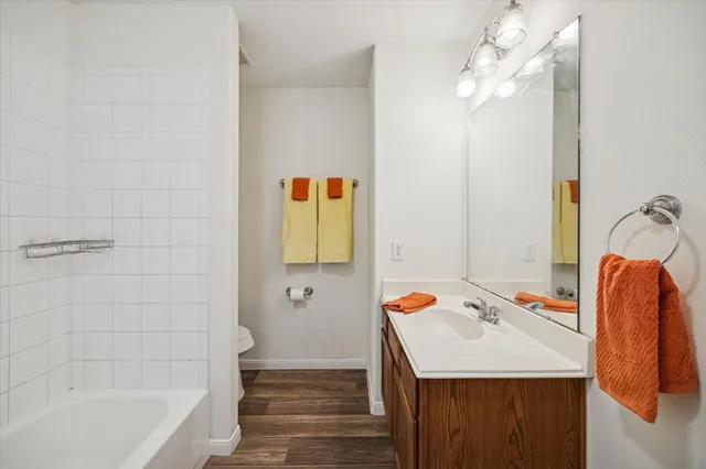 $1,950 | 14102 Kinsbourne Lane, Houston, TX 77014