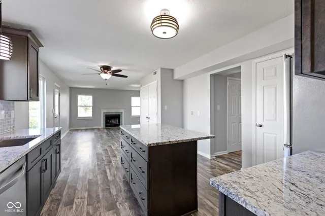 $299,900 | 3153 Kelsey Circle, Indianapolis, IN 46268