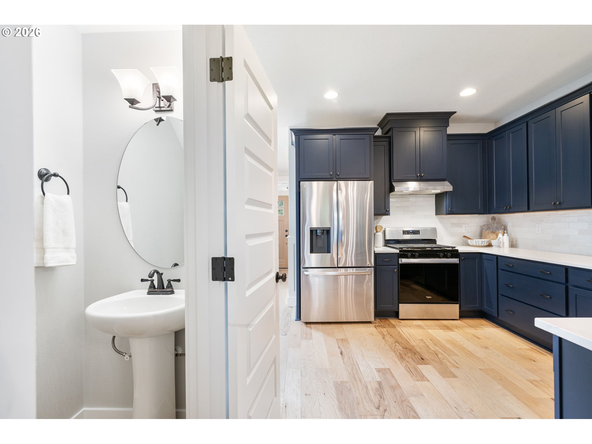 5546 Southeast Oak Street Portland, OR 97215 - Photo 11 of 28 Partial Bath