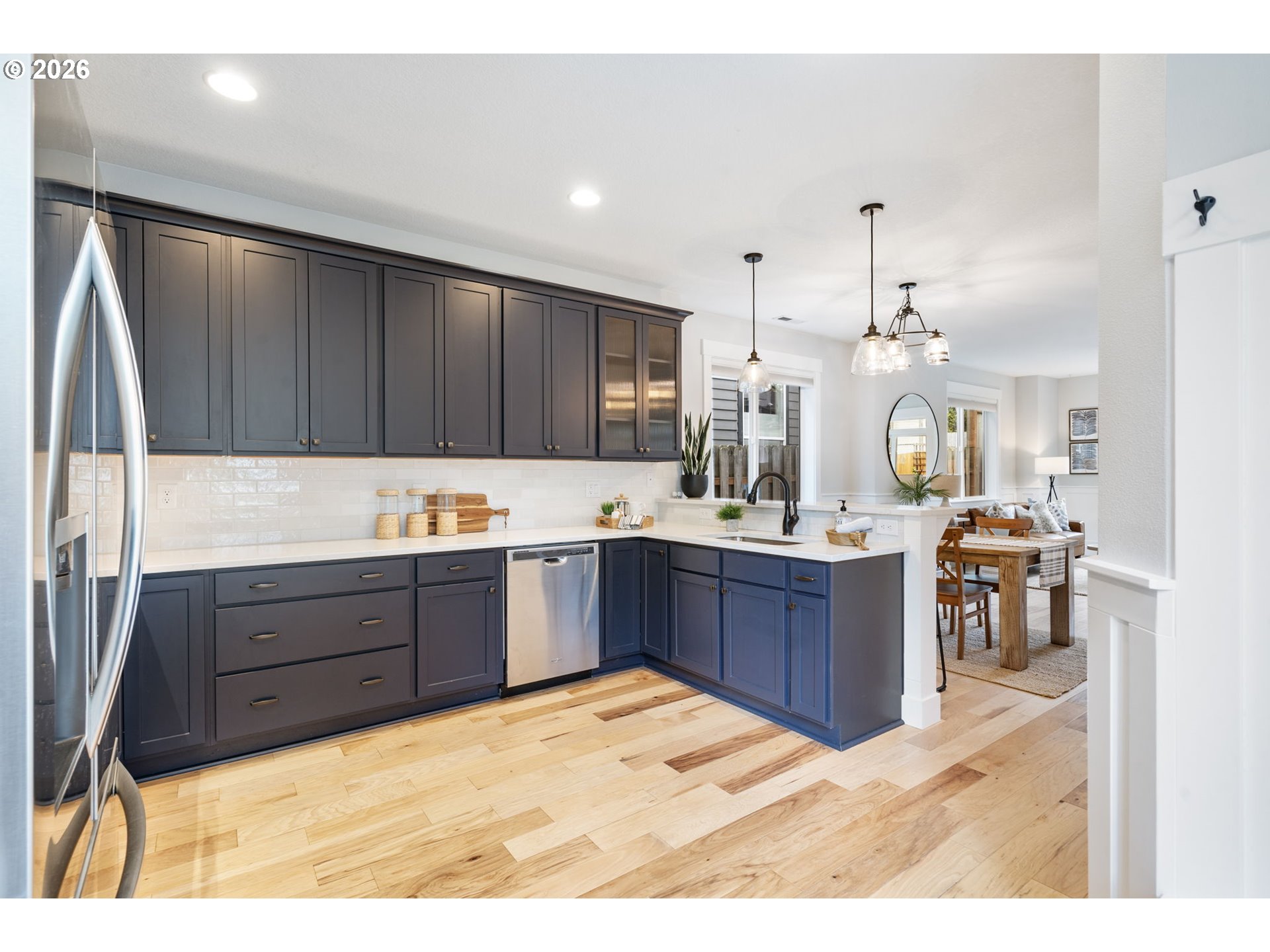 5546 Southeast Oak Street Portland, OR 97215 - Photo 8 of 28 Kitchen
