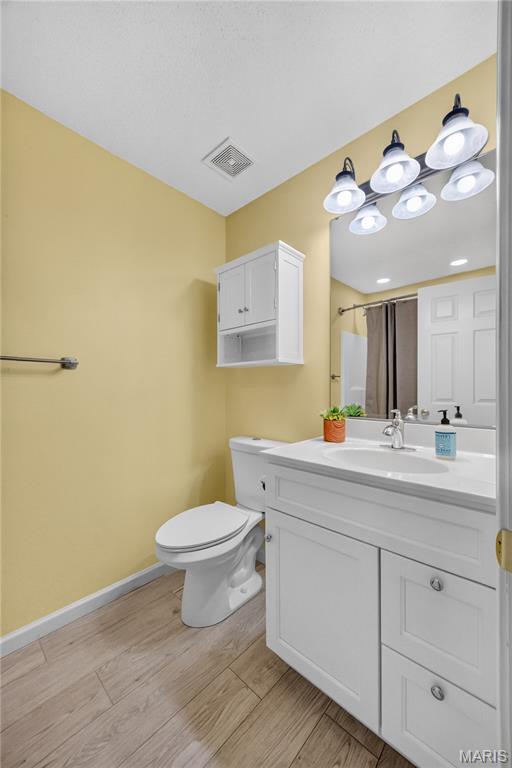 4844 Twin Ridge Road House Springs, MO 63051 - Photo 13 of 36 Gallery Image 13