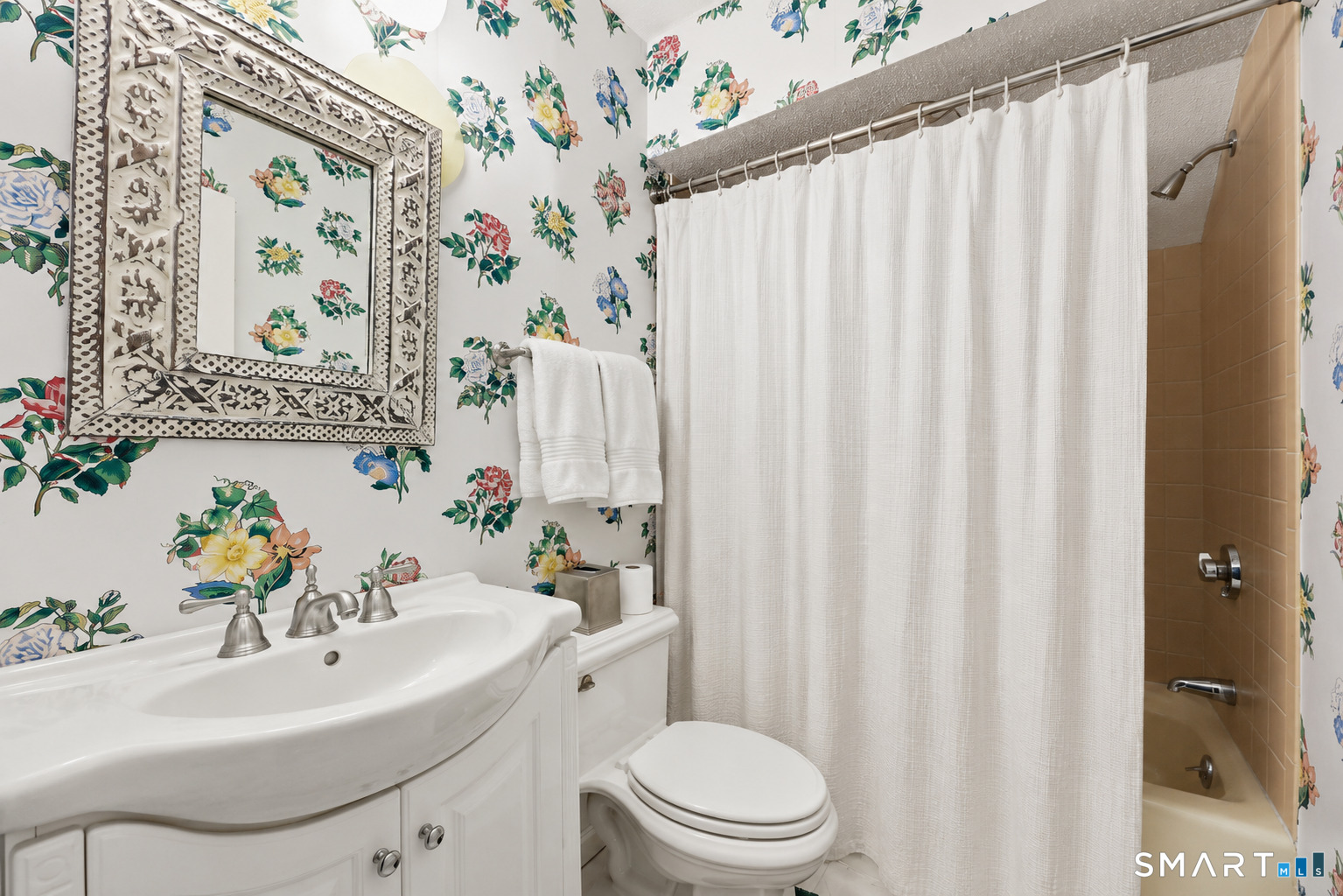 38 Cary Lane, Unit 38 Bloomfield, CT 06002 - Photo 27 of 36