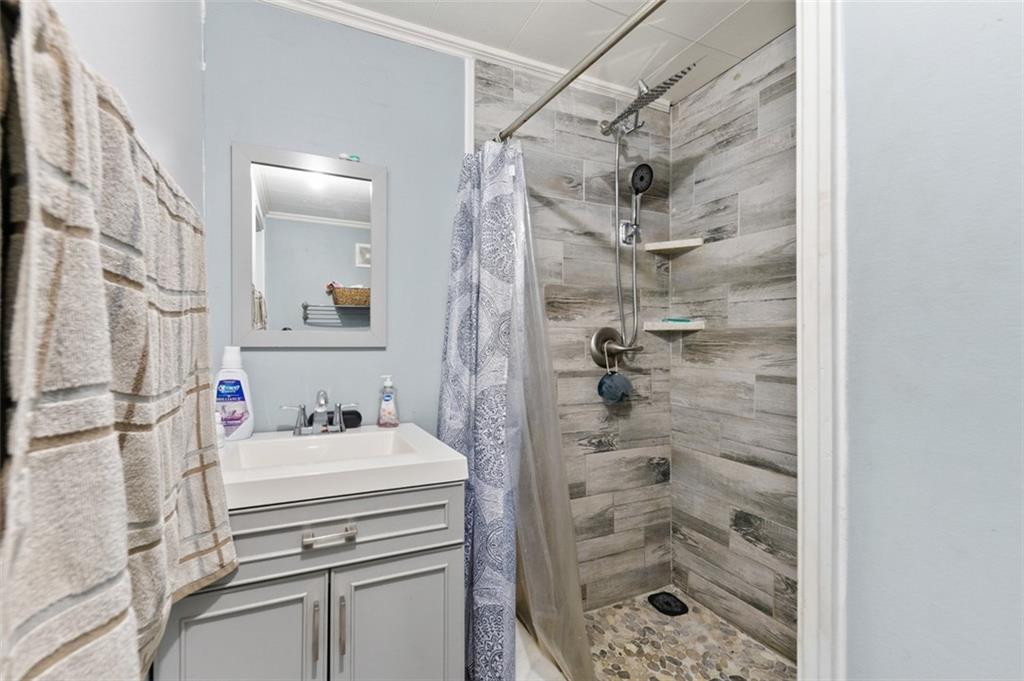 134 Francis Road Perryopolis, PA 15473 - Photo 17 of 30