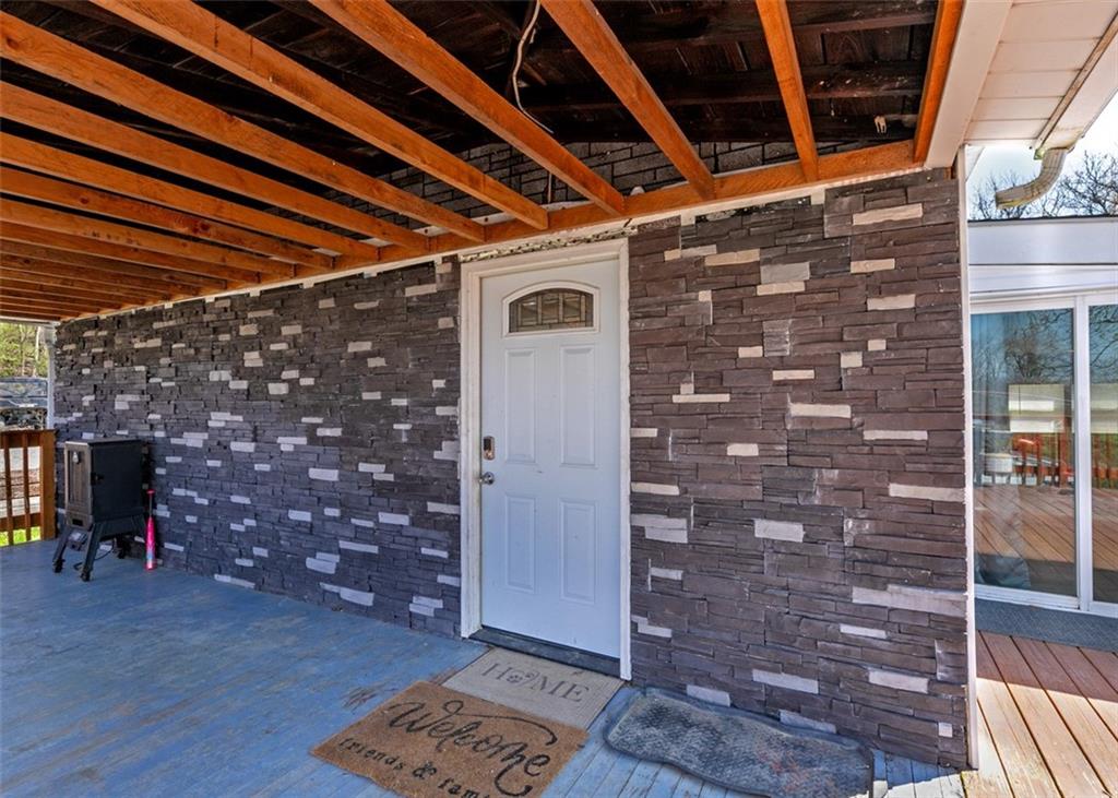 134 Francis Road Perryopolis, PA 15473 - Photo 3 of 30