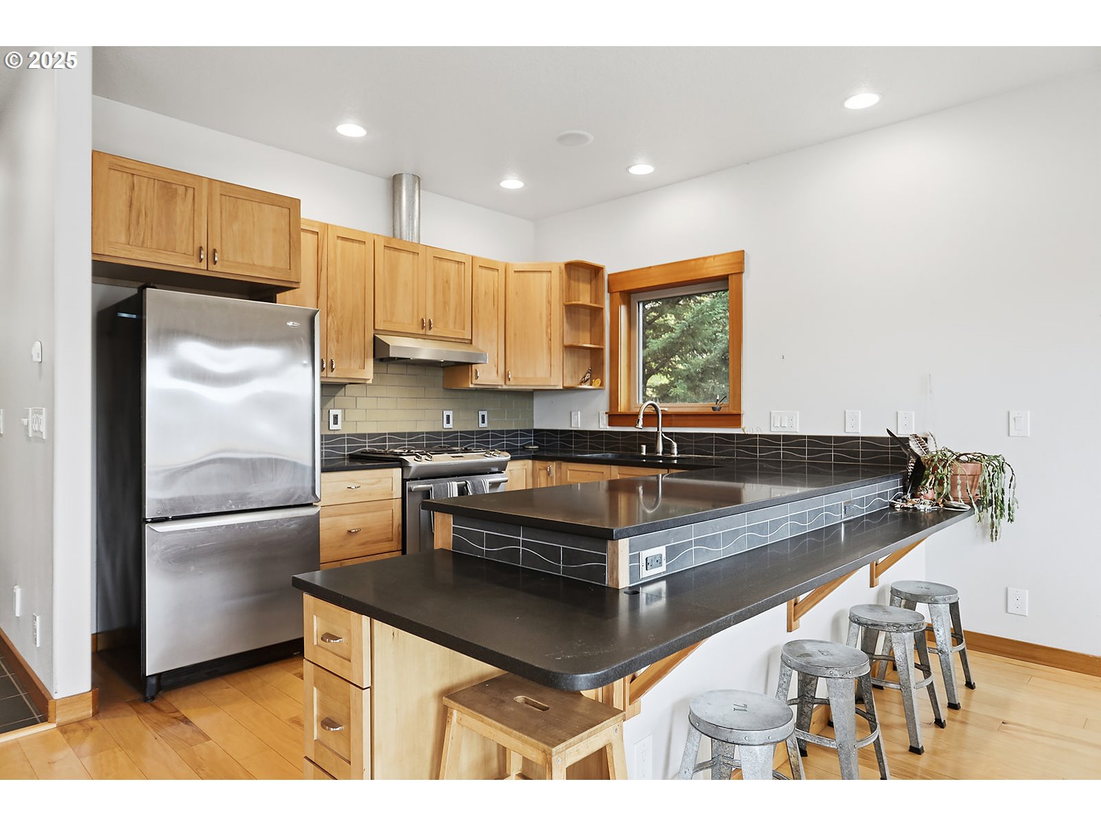 608 Columbia Avenue Lyle, WA 98635 - Photo 17 of 48