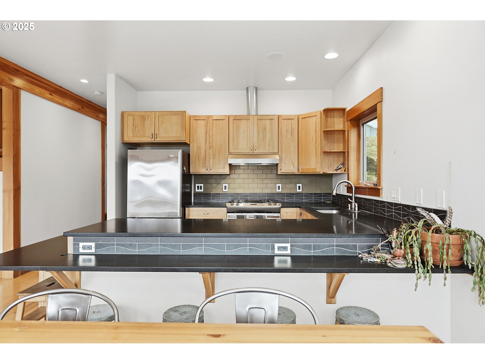 608 Columbia Avenue Lyle, WA 98635 - Photo 18 of 48