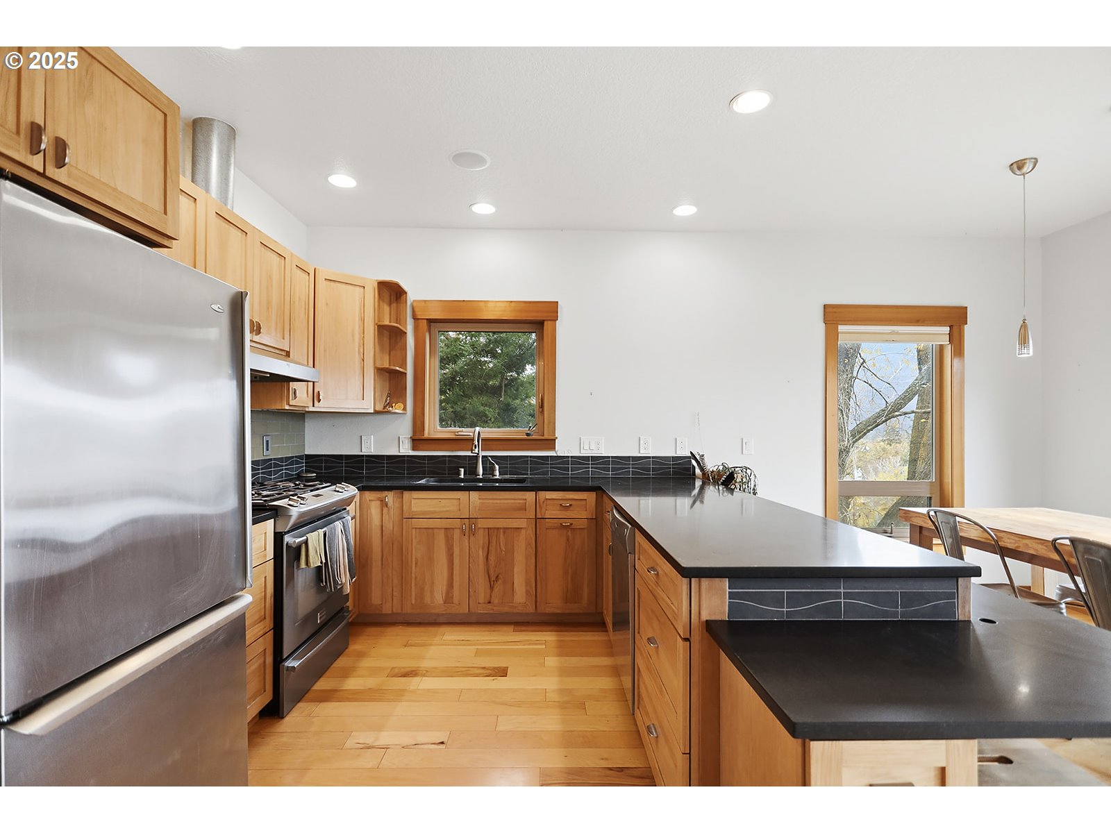 608 Columbia Avenue Lyle, WA 98635 - Photo 19 of 48