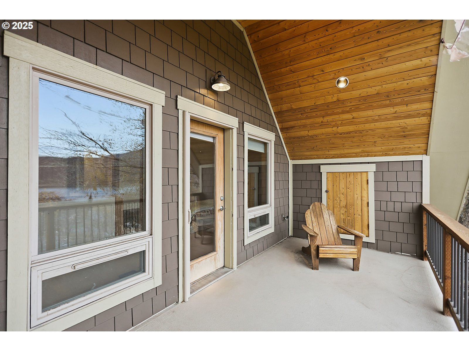 608 Columbia Avenue Lyle, WA 98635 - Photo 26 of 48