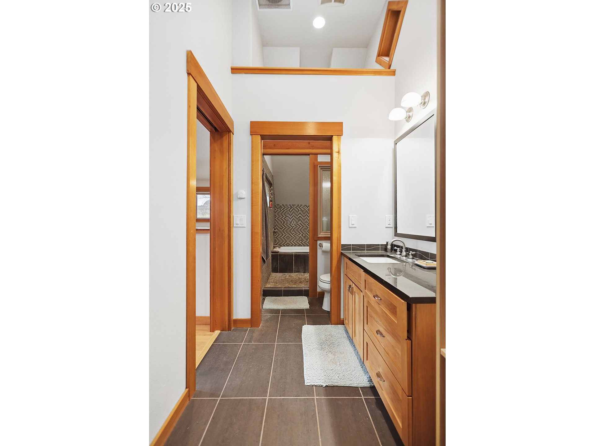 608 Columbia Avenue Lyle, WA 98635 - Photo 29 of 48