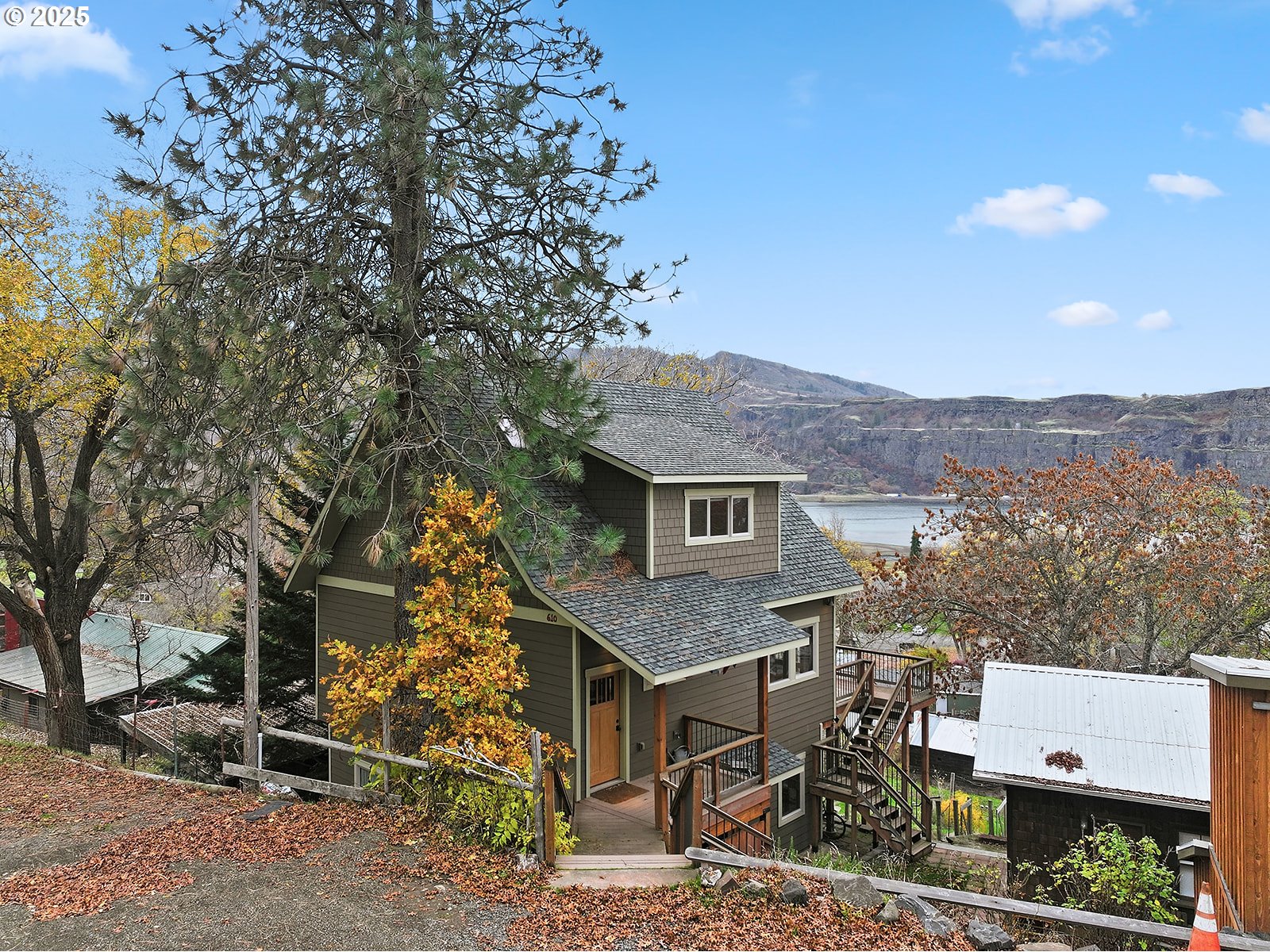 608 Columbia Avenue Lyle, WA 98635 - Photo 46 of 48