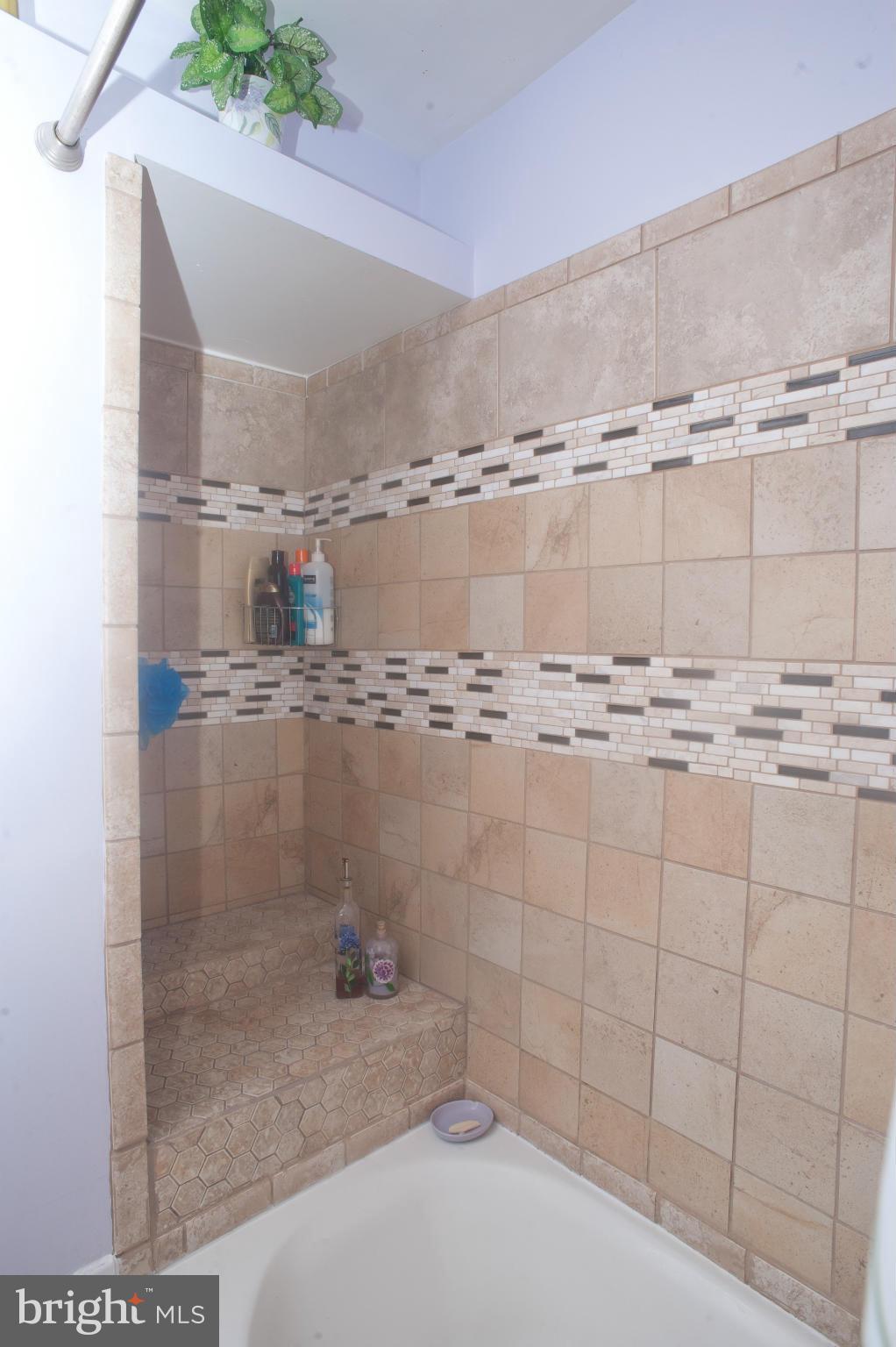 235 Asbury Road Pasadena, MD 21122 - Photo 13 of 19 Bath