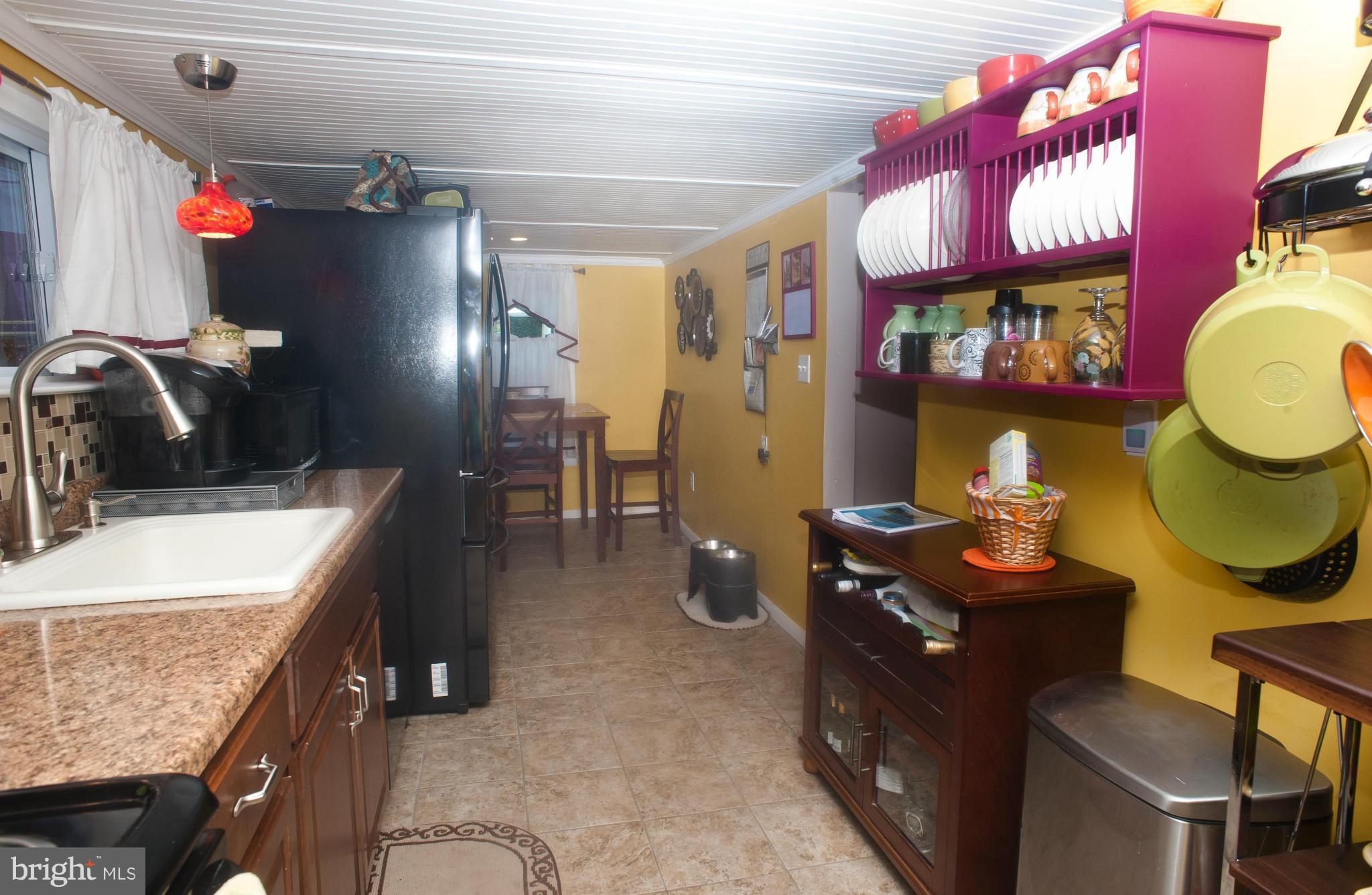 235 Asbury Road Pasadena, MD 21122 - Photo 8 of 19 Kitchen