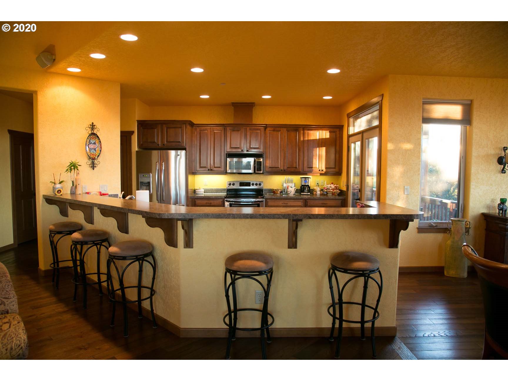 986 Mission Ridge Road The Dalles, OR 97058 - Photo 3 of 31 Gallery Image 3