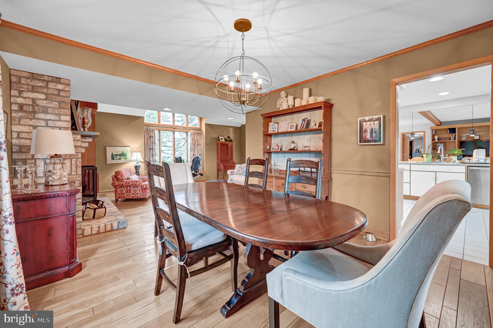 2428 Mt Ventus Road Manchester, MD 21102 - Photo 9 of 39 Dining room has easy kitchen access