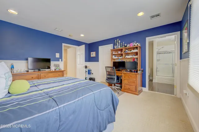 $1,500,000 | 8 Landmark Lane, Marlboro, NJ 07746