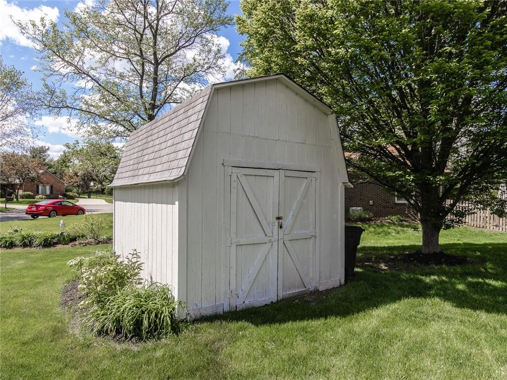8140 Castle Lake Road Indianapolis, IN 46256 - Photo 28 of 30 Gallery Image 28