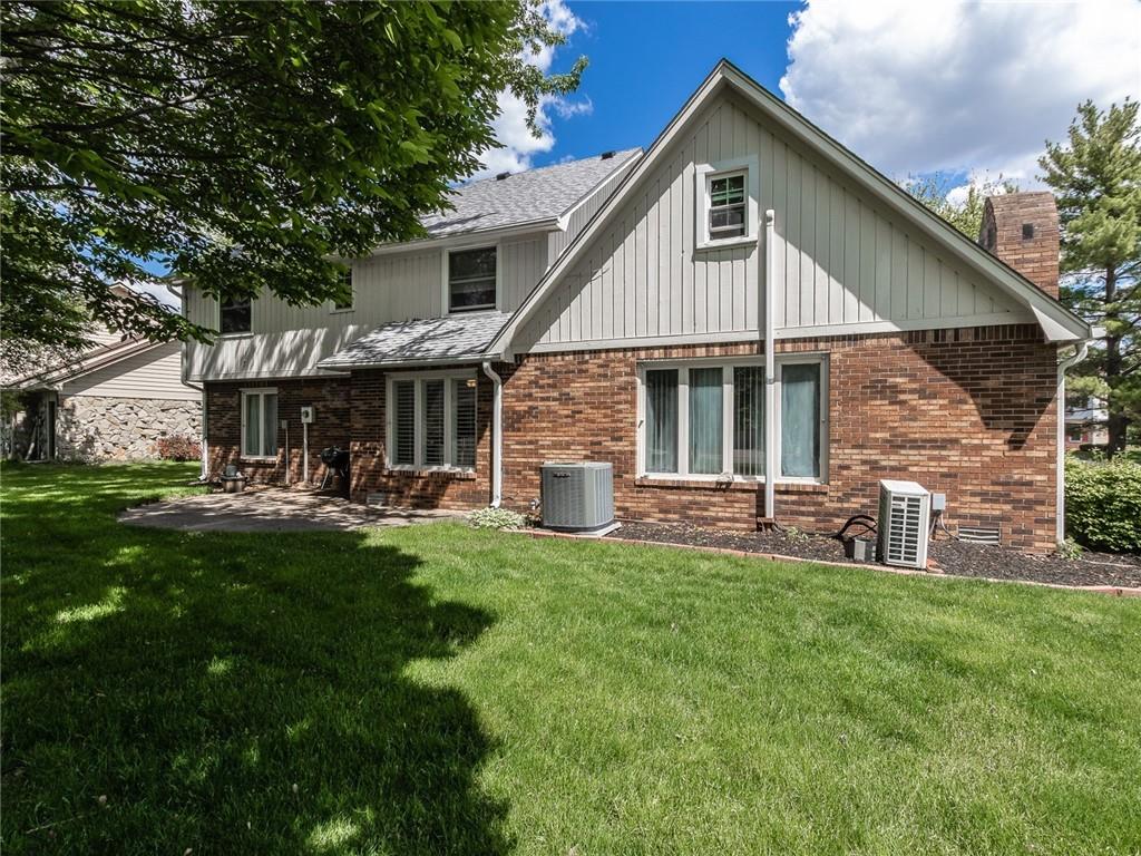 8140 Castle Lake Road Indianapolis, IN 46256 - Photo 30 of 30 Gallery Image 30