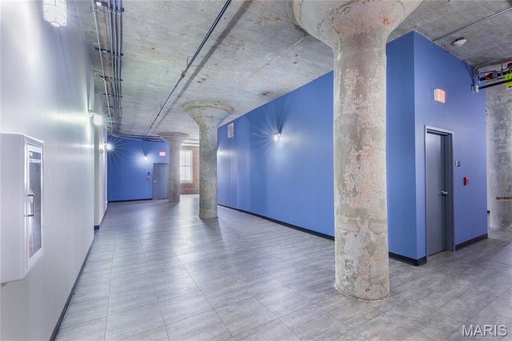 1511 Locust Street, Unit 404 St. Louis, MO 63103 - Photo 32 of 41