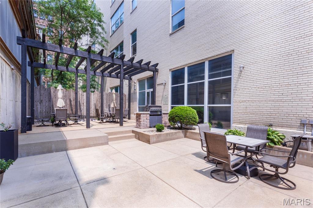 1511 Locust Street, Unit 404 St. Louis, MO 63103 - Photo 38 of 41