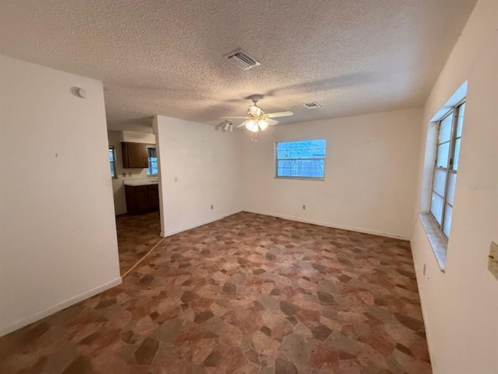 5737 Southeast Babb Road Belleview, FL 34420 - Photo 2 of 11