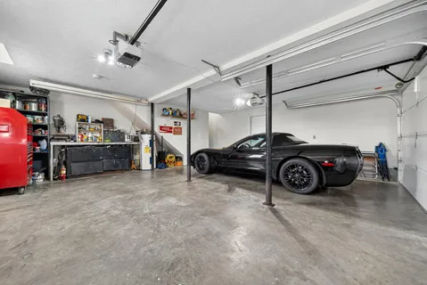 $480,000 | 102 Arrowood Drive, Cottontown, TN 37048