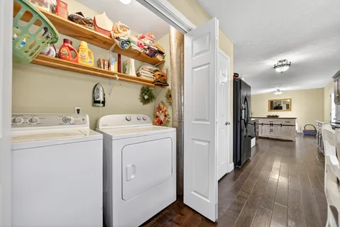 $480,000 | 102 Arrowood Drive, Cottontown, TN 37048