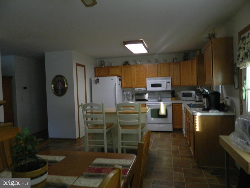 26041 Garey Road Denton, MD 21629 - Photo 2 of 25 Kitchen