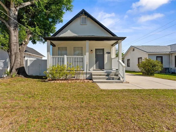 $489,990 | 2903 West Ivy Street, Tampa, FL 33607