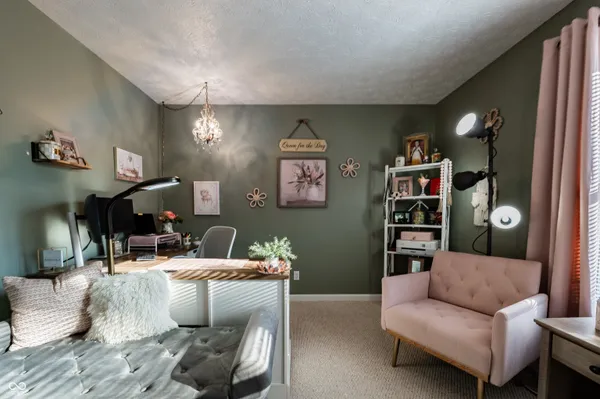 $290,000 | 5834 Cross Bridge Circle, Plainfield, IN 46168