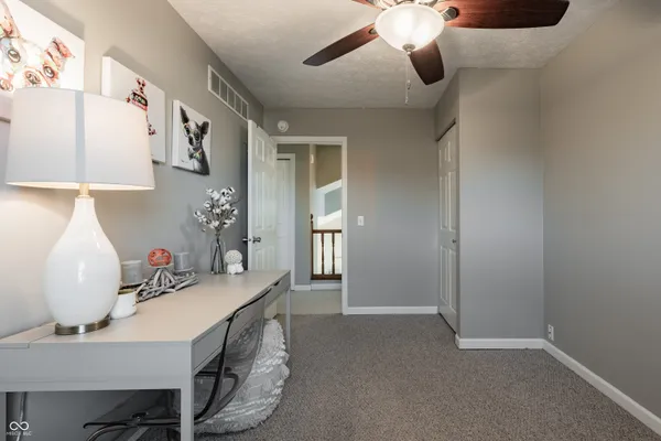 $290,000 | 5834 Cross Bridge Circle, Plainfield, IN 46168