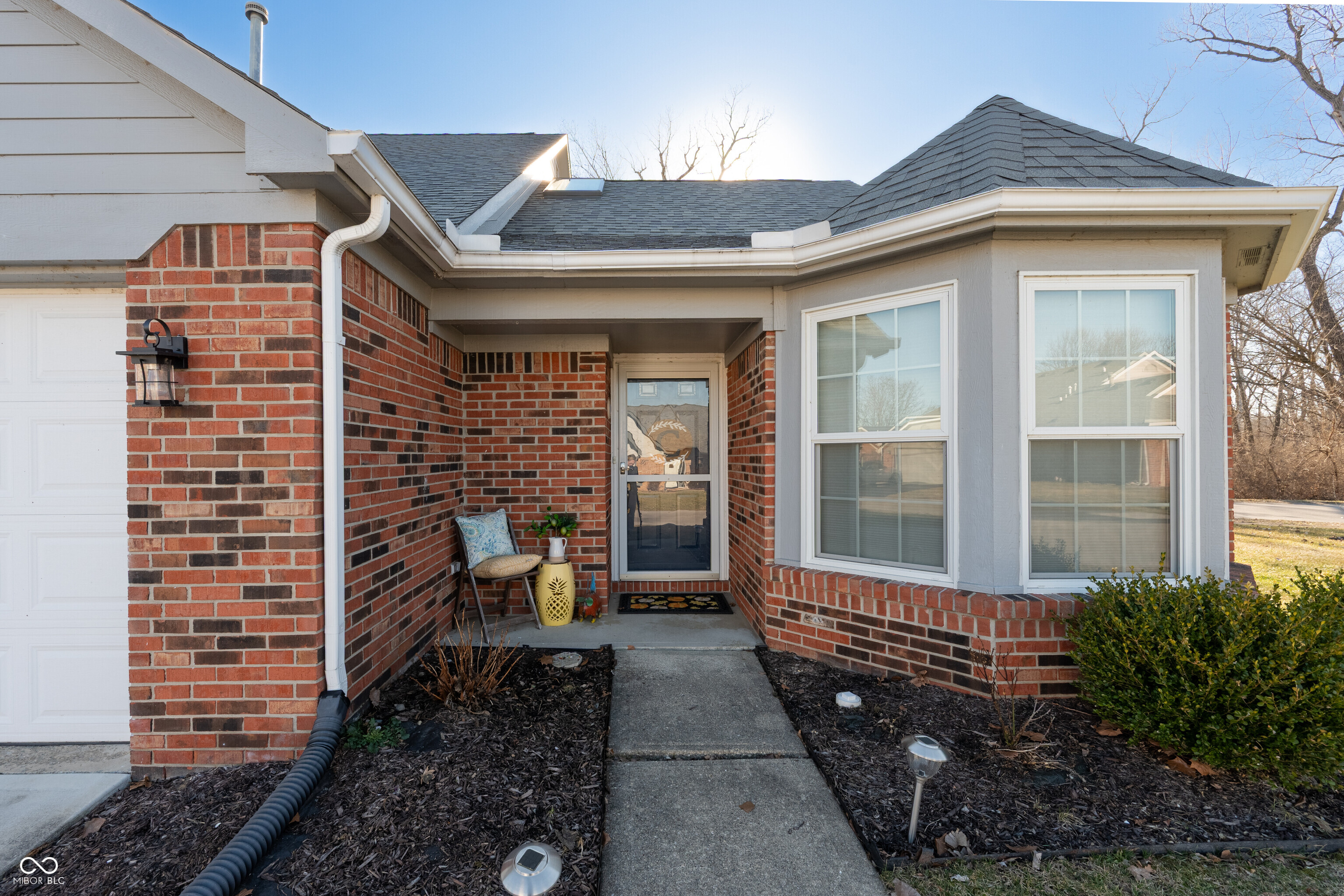 5834 Cross Bridge Circle Plainfield, IN 46168 - Photo 2 of 33