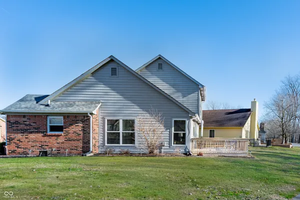 $290,000 | 5834 Cross Bridge Circle, Plainfield, IN 46168