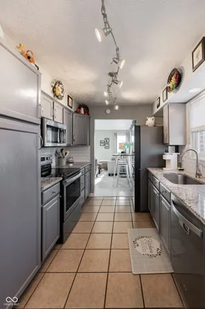 $290,000 | 5834 Cross Bridge Circle, Plainfield, IN 46168