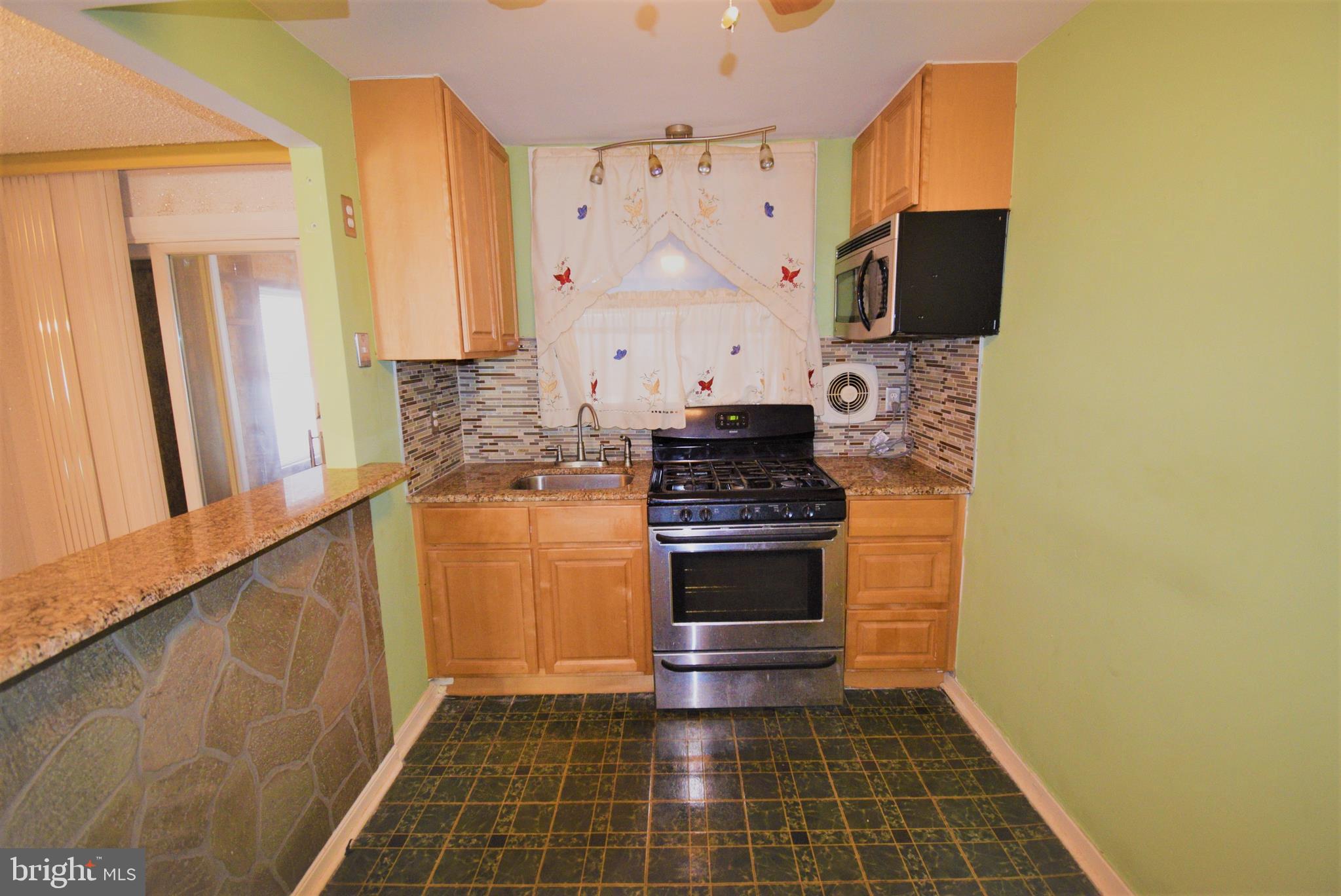 8129 Temple Road Philadelphia, PA 19150 - Photo 12 of 26 Gallery Image 12