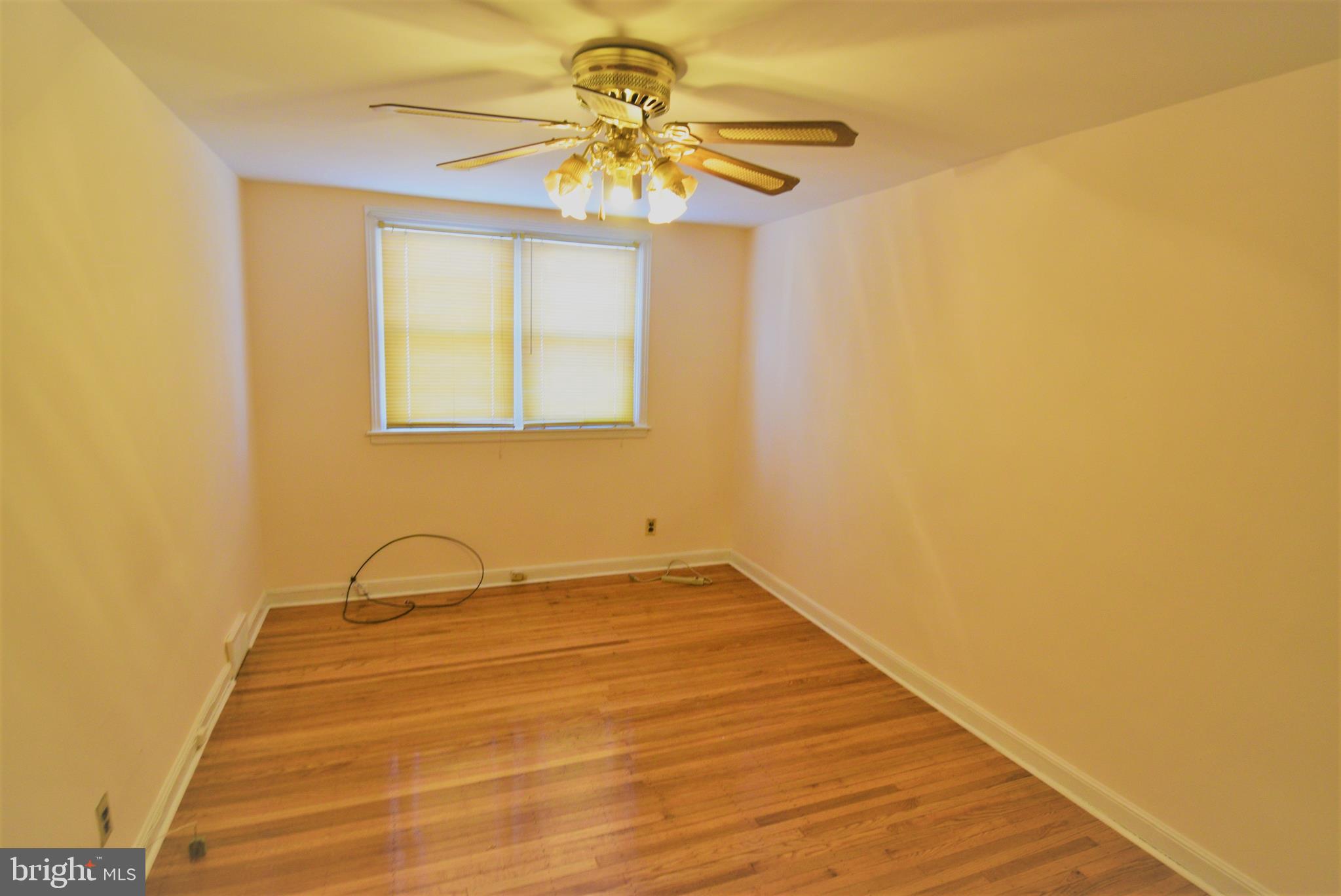 8129 Temple Road Philadelphia, PA 19150 - Photo 14 of 26 Gallery Image 14
