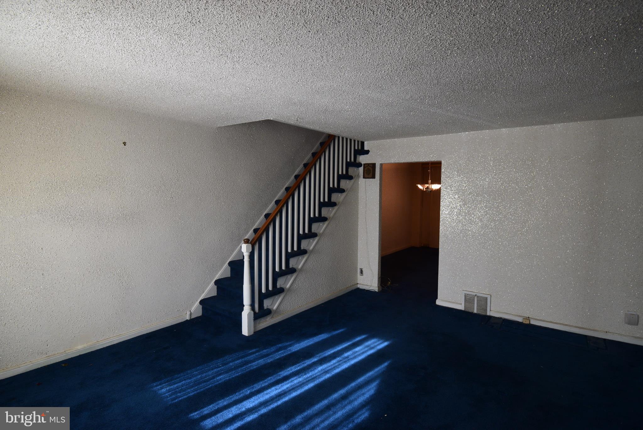 8129 Temple Road Philadelphia, PA 19150 - Photo 3 of 26 Gallery Image 3