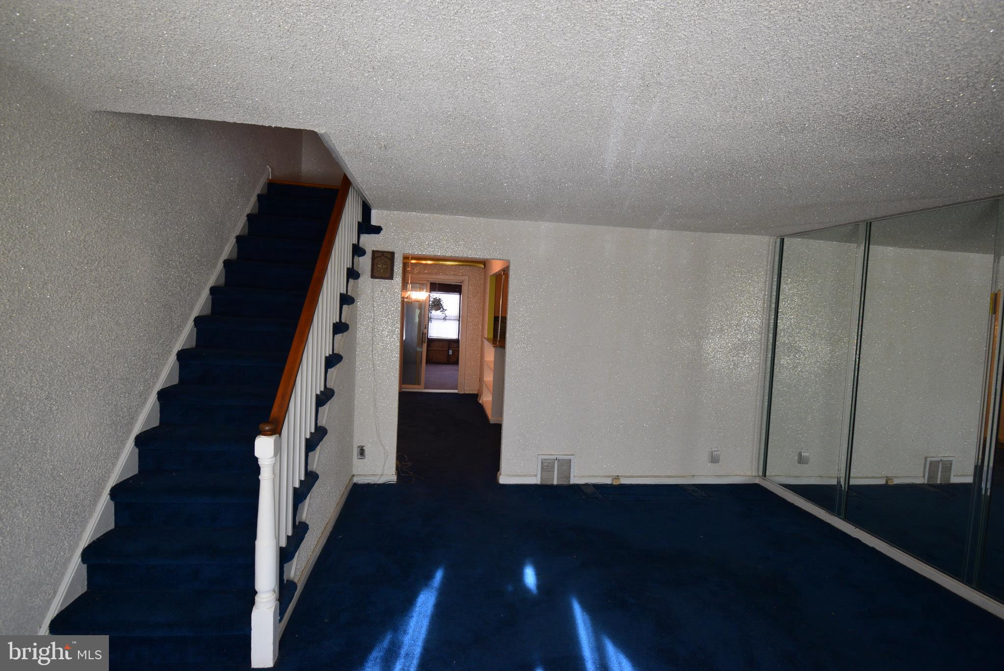 8129 Temple Road Philadelphia, PA 19150 - Photo 4 of 26 Gallery Image 4