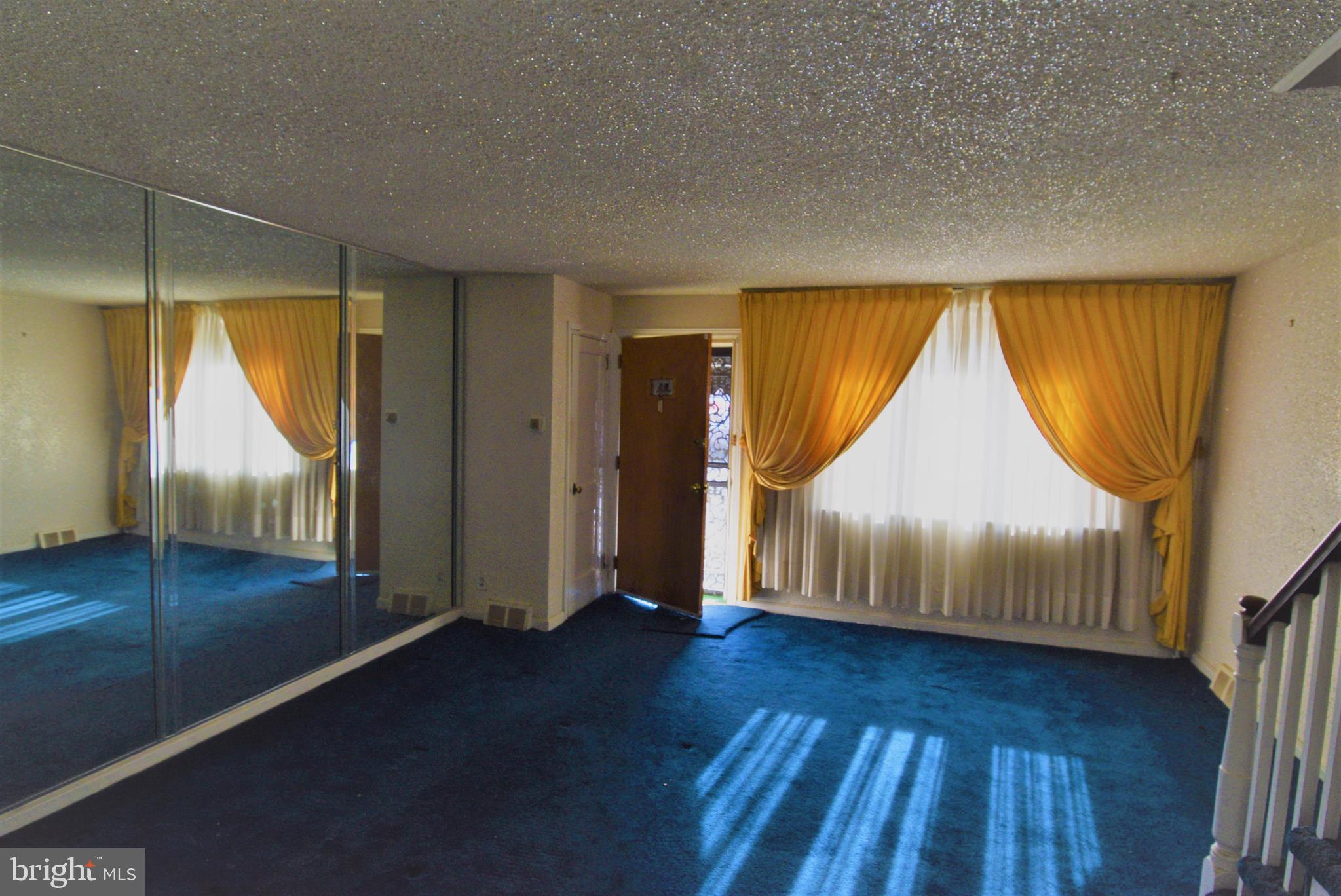 8129 Temple Road Philadelphia, PA 19150 - Photo 6 of 26 Gallery Image 6
