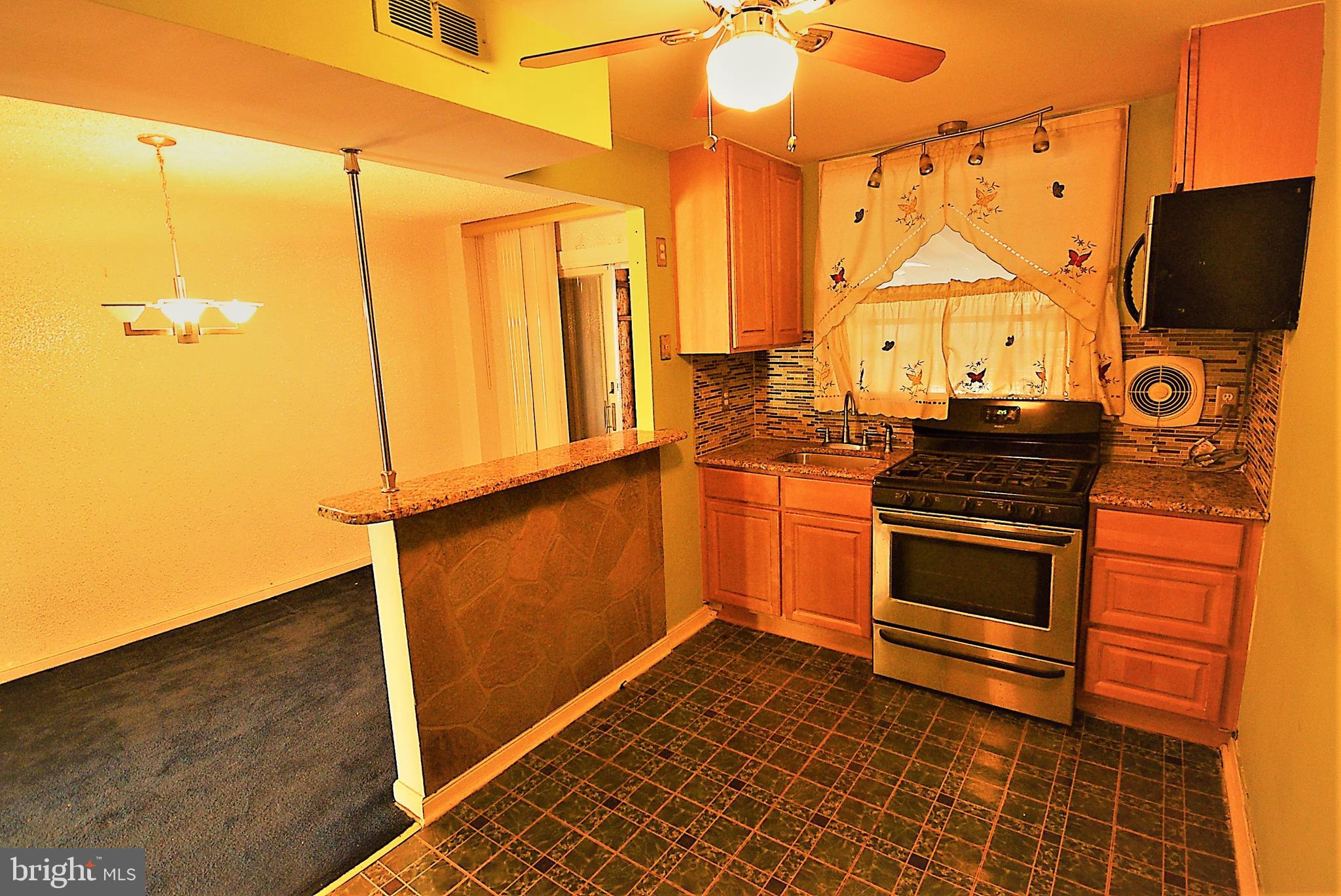 8129 Temple Road Philadelphia, PA 19150 - Photo 10 of 26 Gallery Image 10