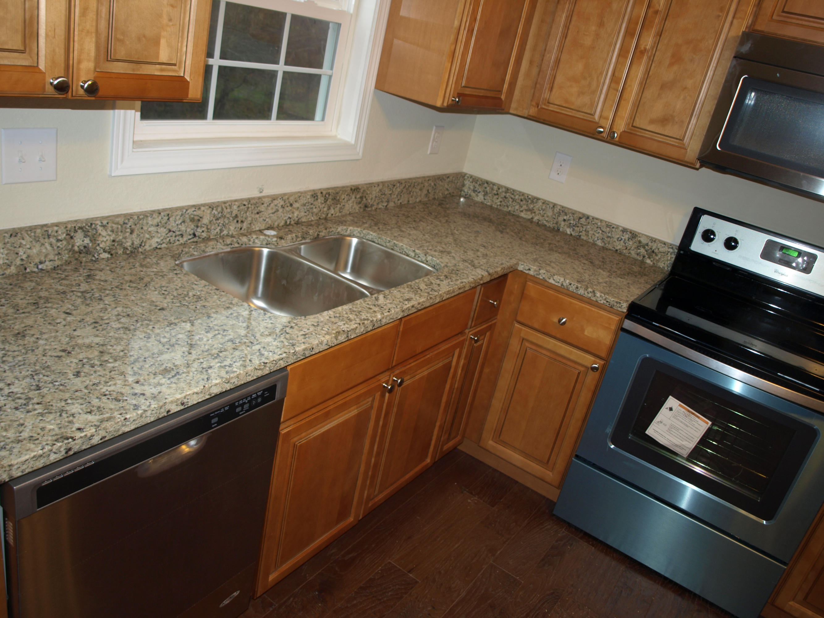 948 Elsborn Ridge Road Maryville, TN 37801 - Photo 4 of 12 P1123322