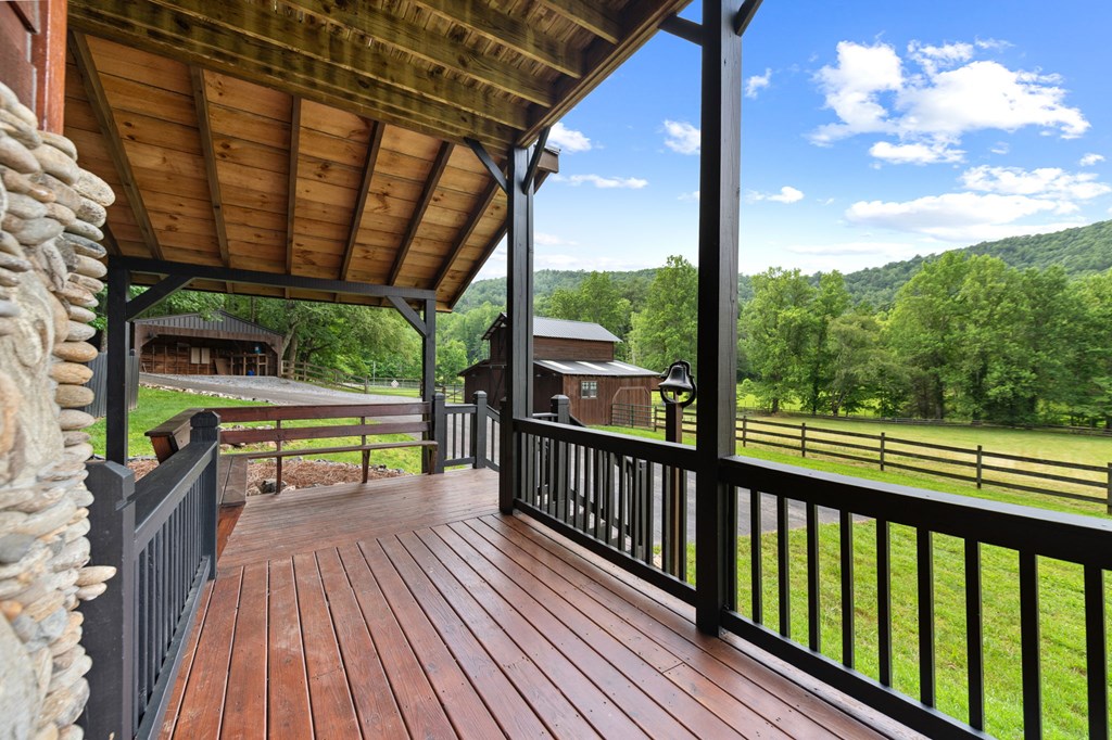 225 Cohutta Ranch Road Blue Ridge, GA 30513 - Photo 21 of 82