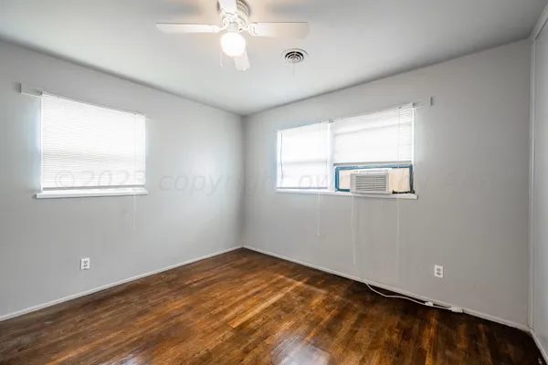 $1,300 | 2411 North Vernon Street, Amarillo, TX 79107