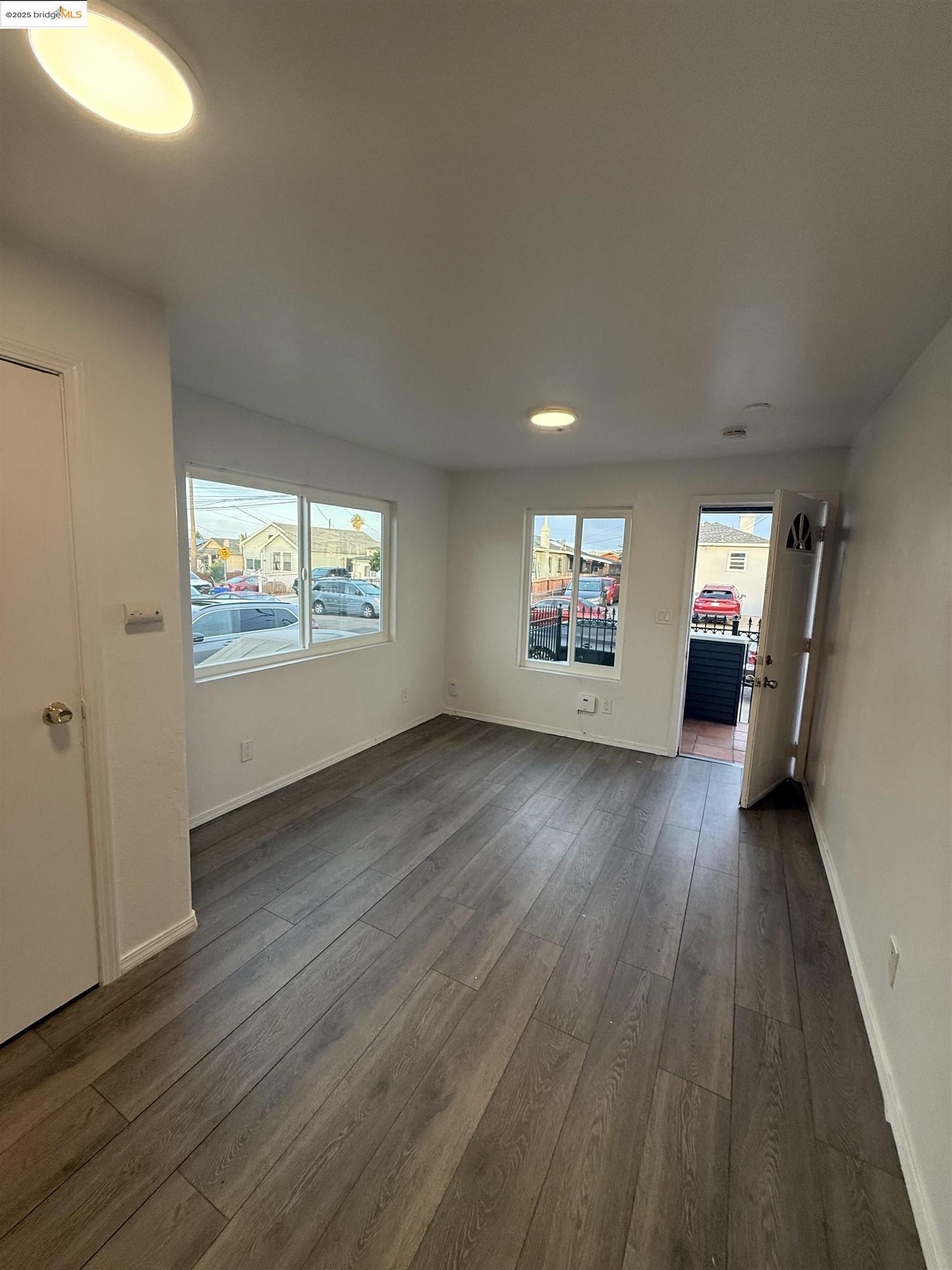 2638 75th Avenue, Unit 1 Oakland, CA 94605 - Photo 5 of 6