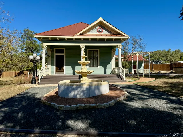 $800,000 | 980 Old Boerne Road, Bulverde, TX 78163